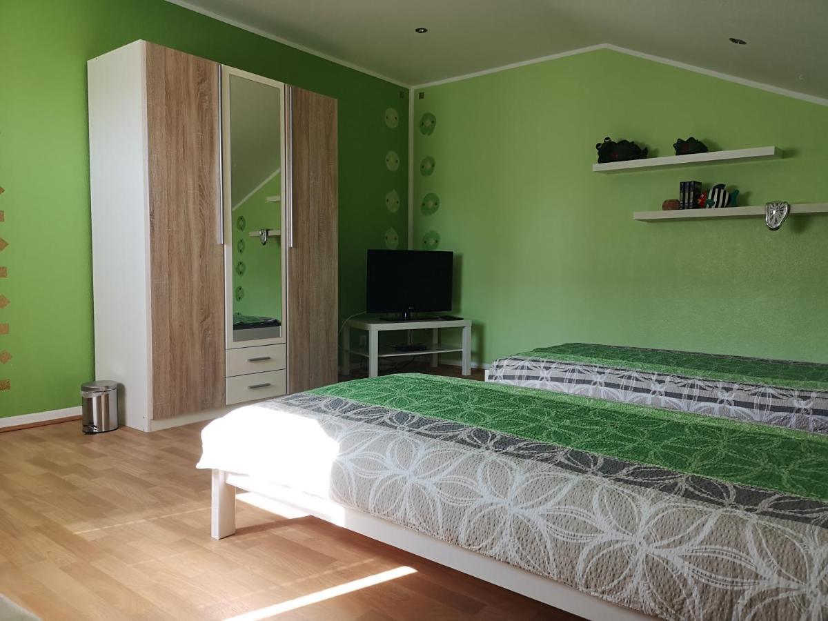 Ferienwohnung "In De Uehl" Hürtgenwald Esterno foto